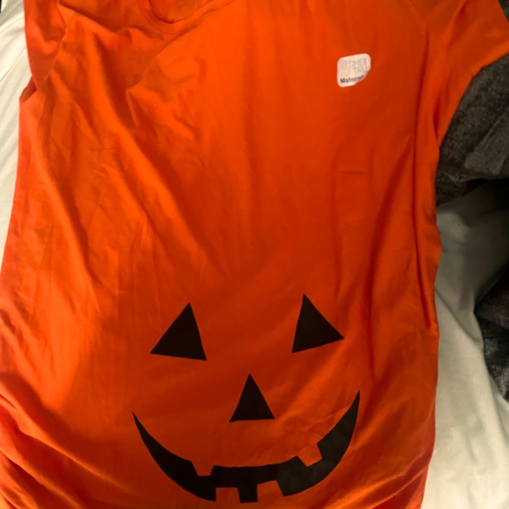 Maternity shirt